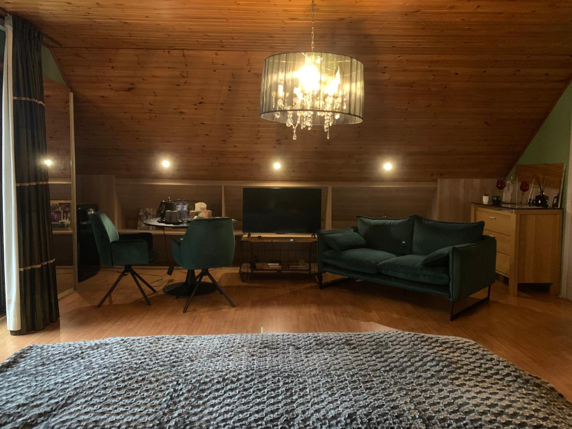 Efes Home Гент Екстериор снимка
